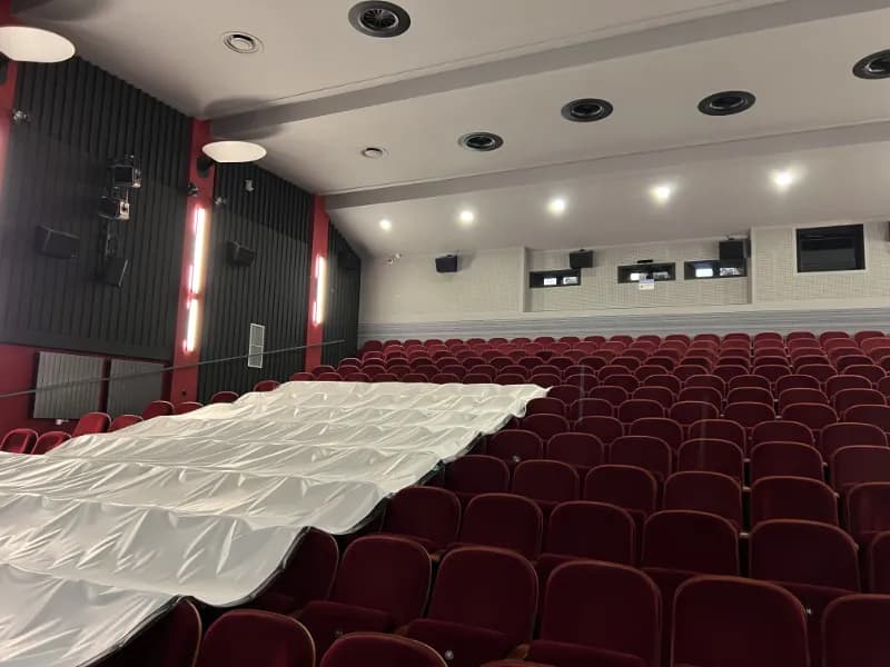 New 4K Laser Projector at the Kino 70 Cinema - Dobruska - photo 3