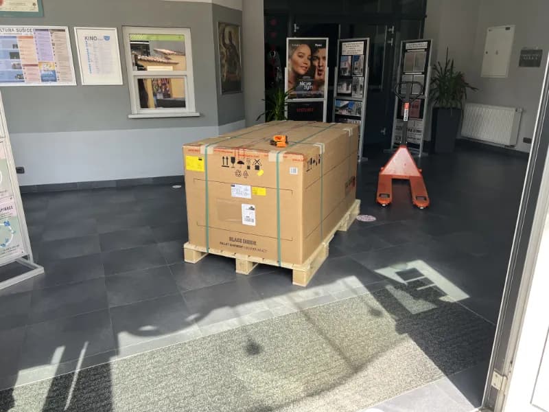 Susice Cinema Gets a New 4K Barco Laser Projector and Full Automation - photo 5