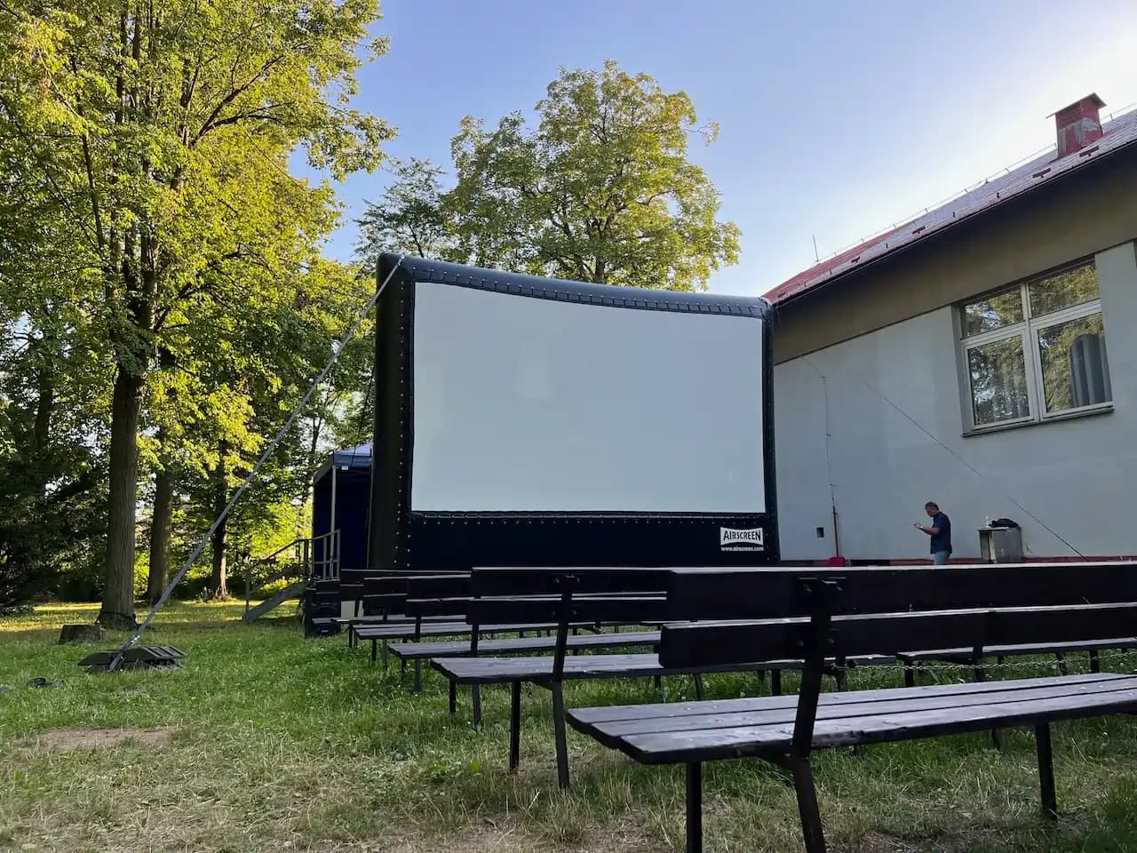 Open-Air Cinema in Archlebovy Sady Park, Dobruska (AIRSCREEN)