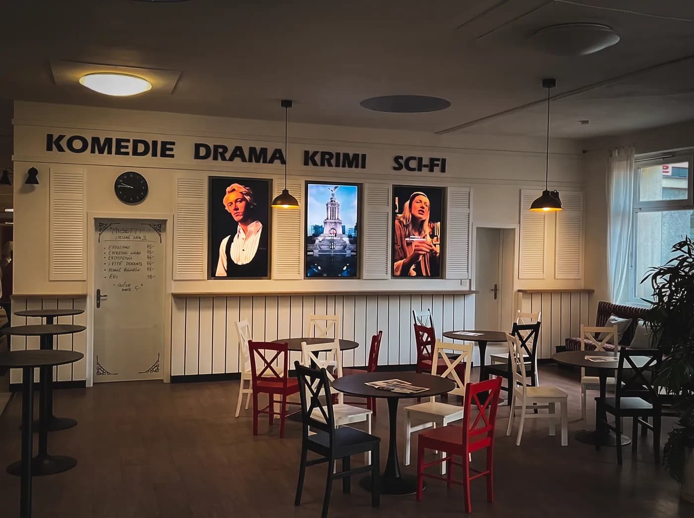 Digital signage