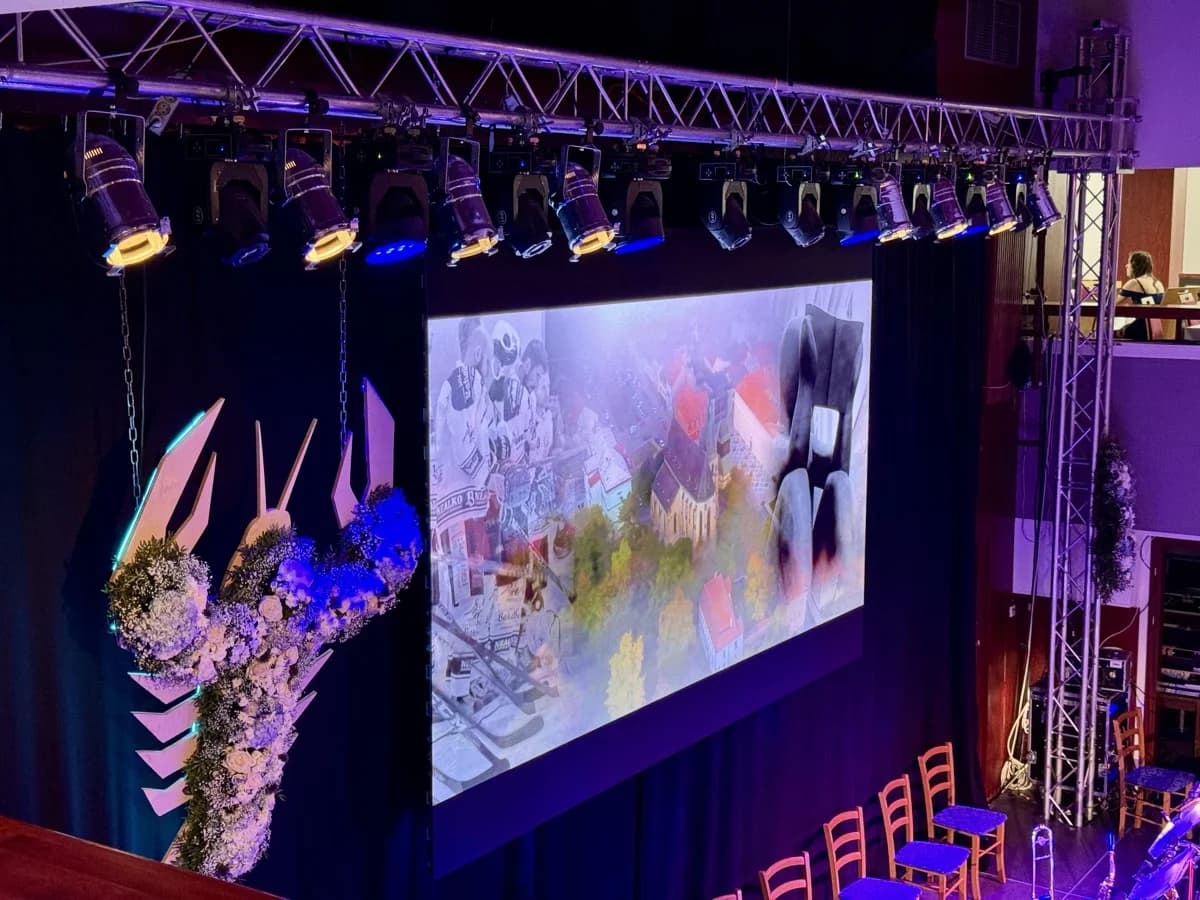 LED Wall in the Main Hall of the Rakovnik Cultural Center - photo 3